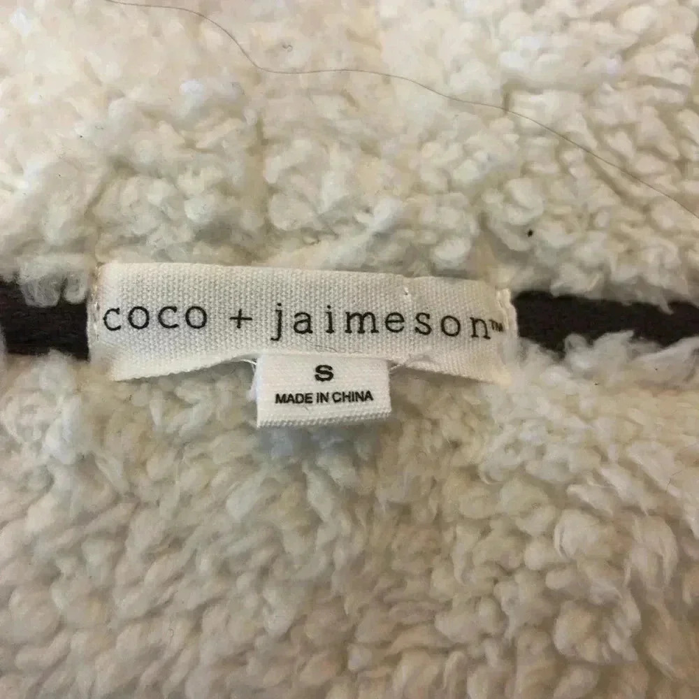 Coco + Jaimeson Tan Faux Shearling Open Front Ves… - image 5